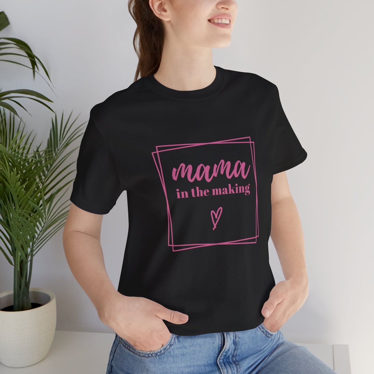 Mama in the Making Tee